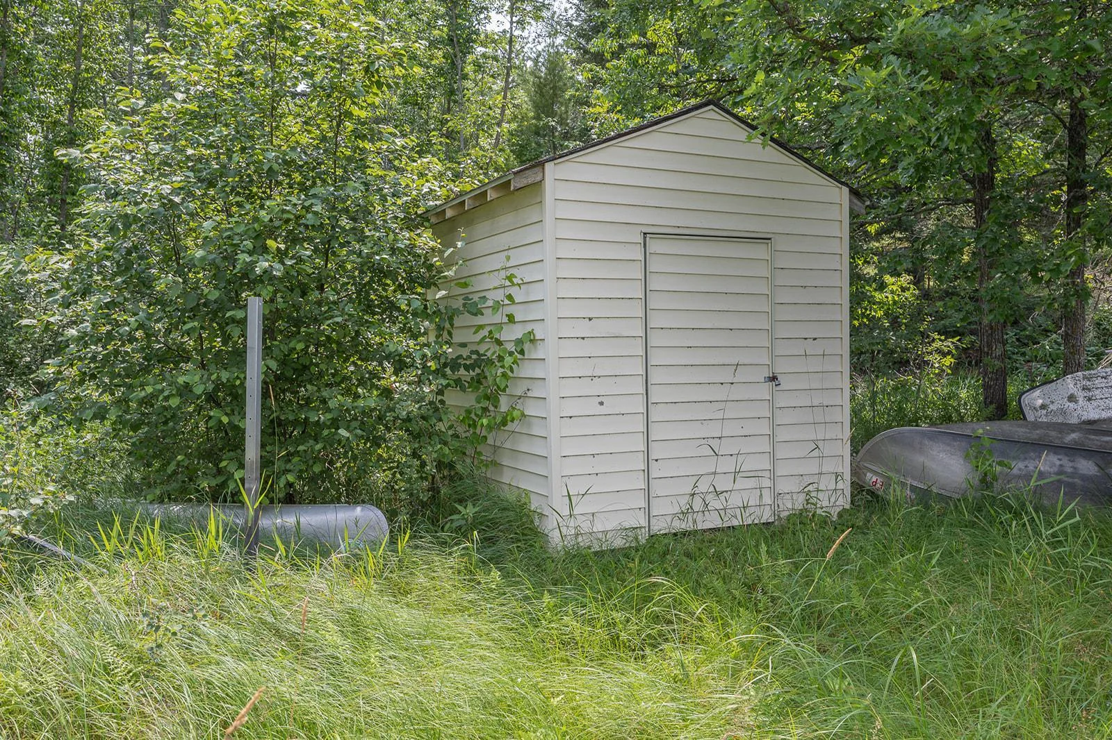 Storage shed by the lake.