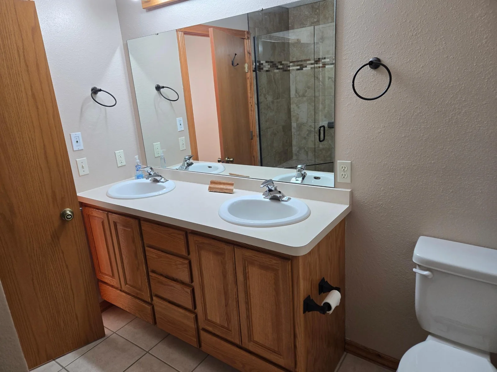 MBR Double Vanity