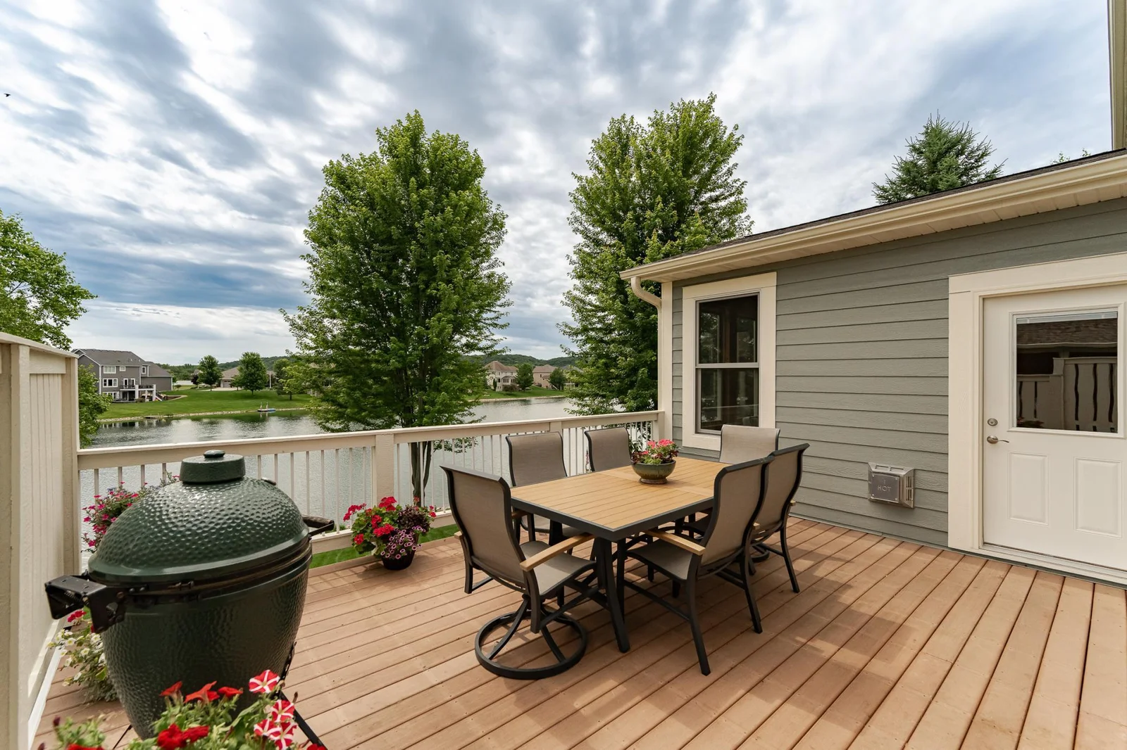 Maintenance Free Deck