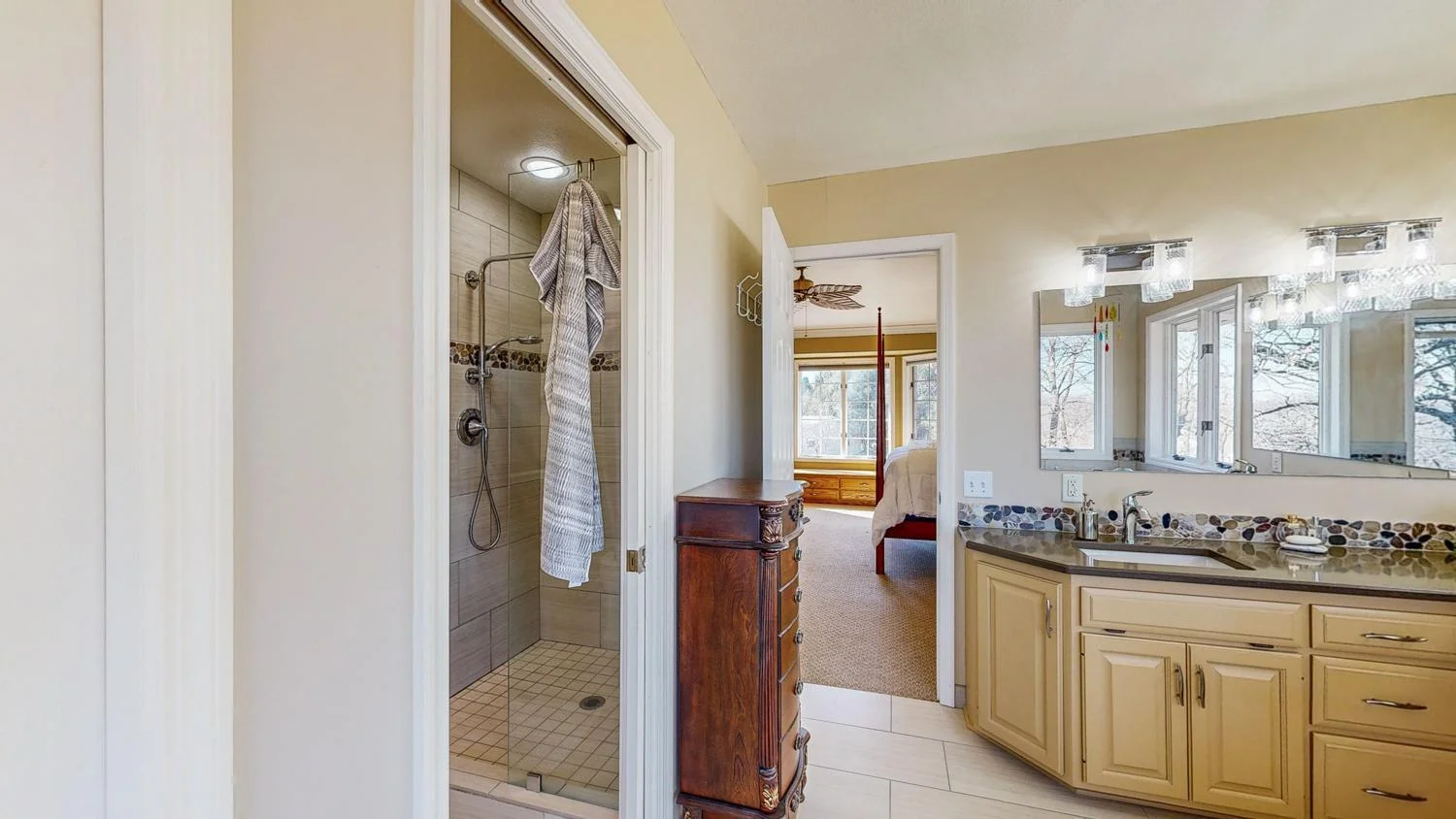 Primary bath 3
