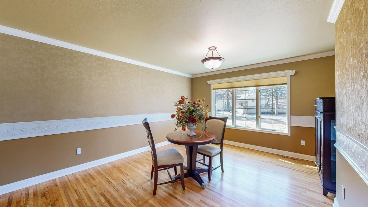 Formal dining 2