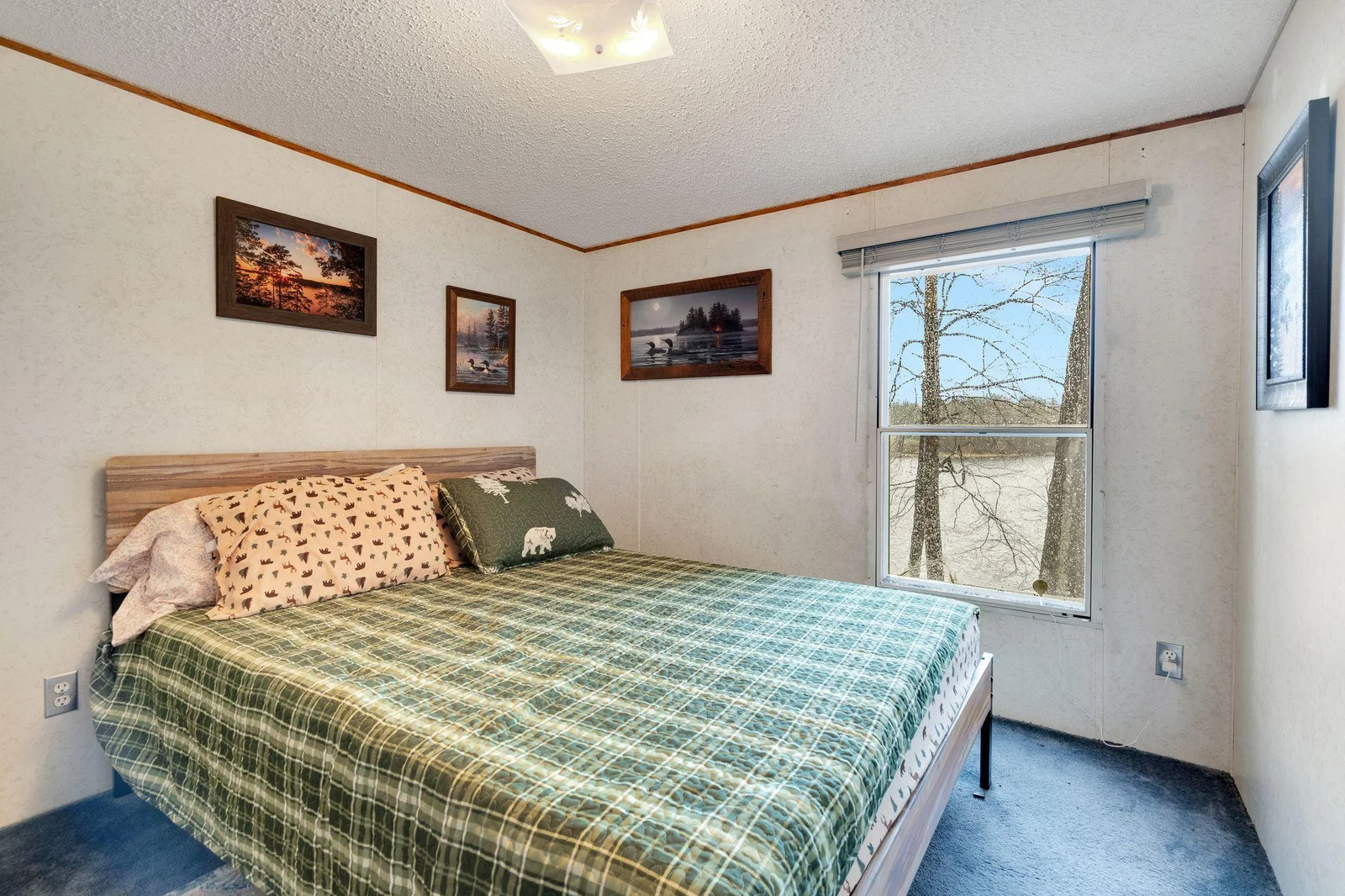 36_W7762_Rainbow_Dr_Spooner_WI_54801_USA-Bedroom-W7762-Rainbow-Dr-HDR-55.jpg