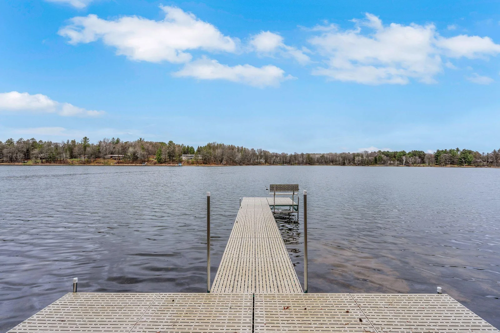 21_W7762_Rainbow_Dr_Spooner_WI_54801_USA-Exterior-W7762-Rainbow-Dr-HDR-73.jpg