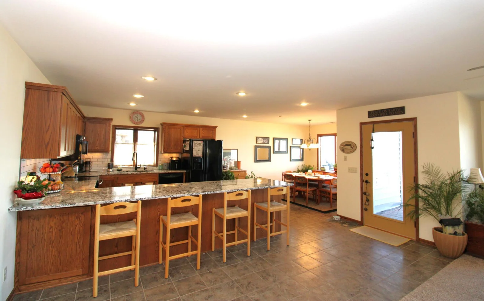 Lower Level Kitchen w/ Walkout to the Lake