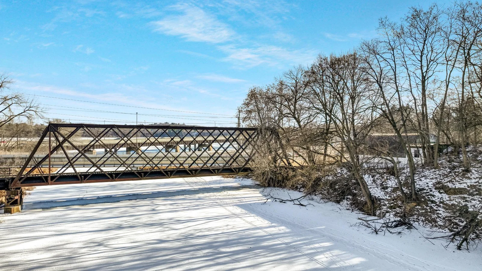 014_dji_0863_aur_676.jpg