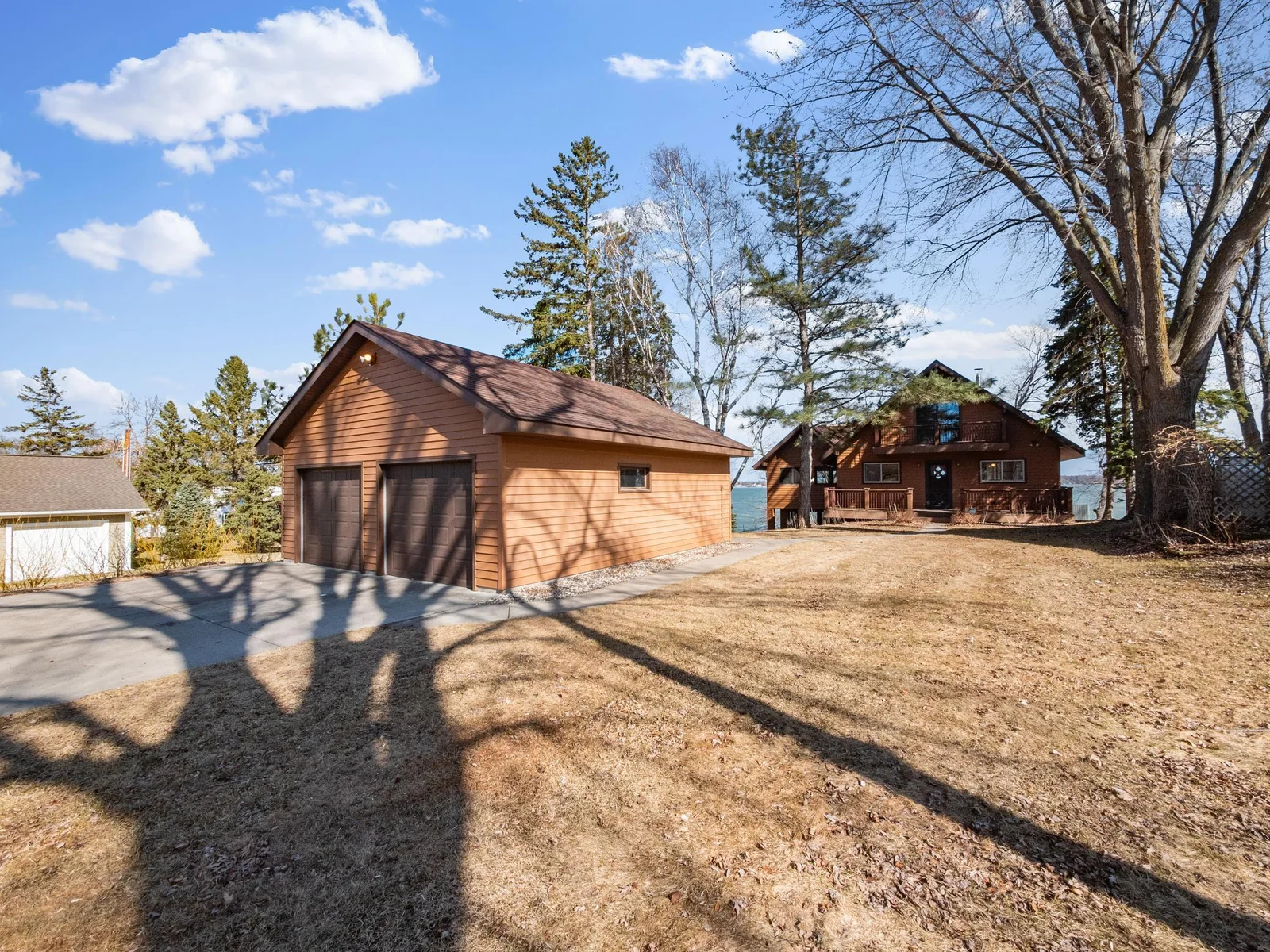 2 Stall Detached Garage