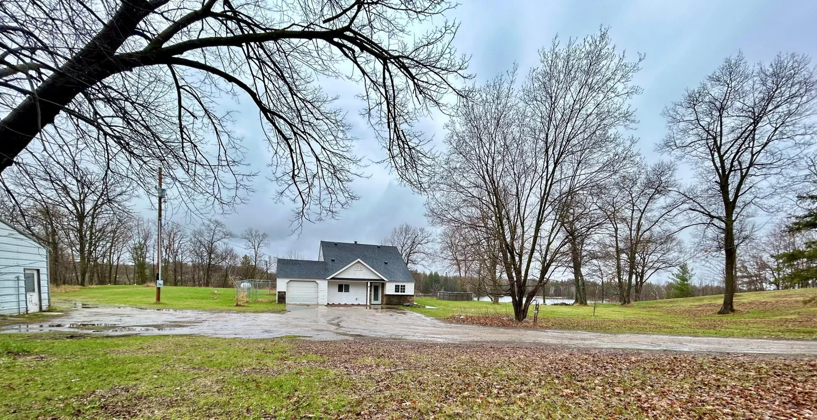 Welcome to 17813 Disse Rd
