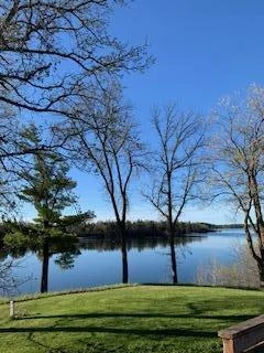 Spring view Howe Lake