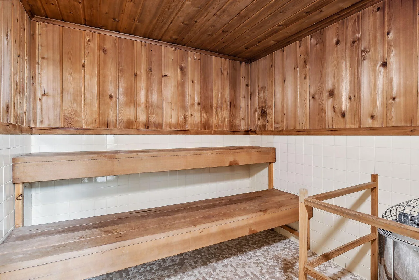 SAUNA
