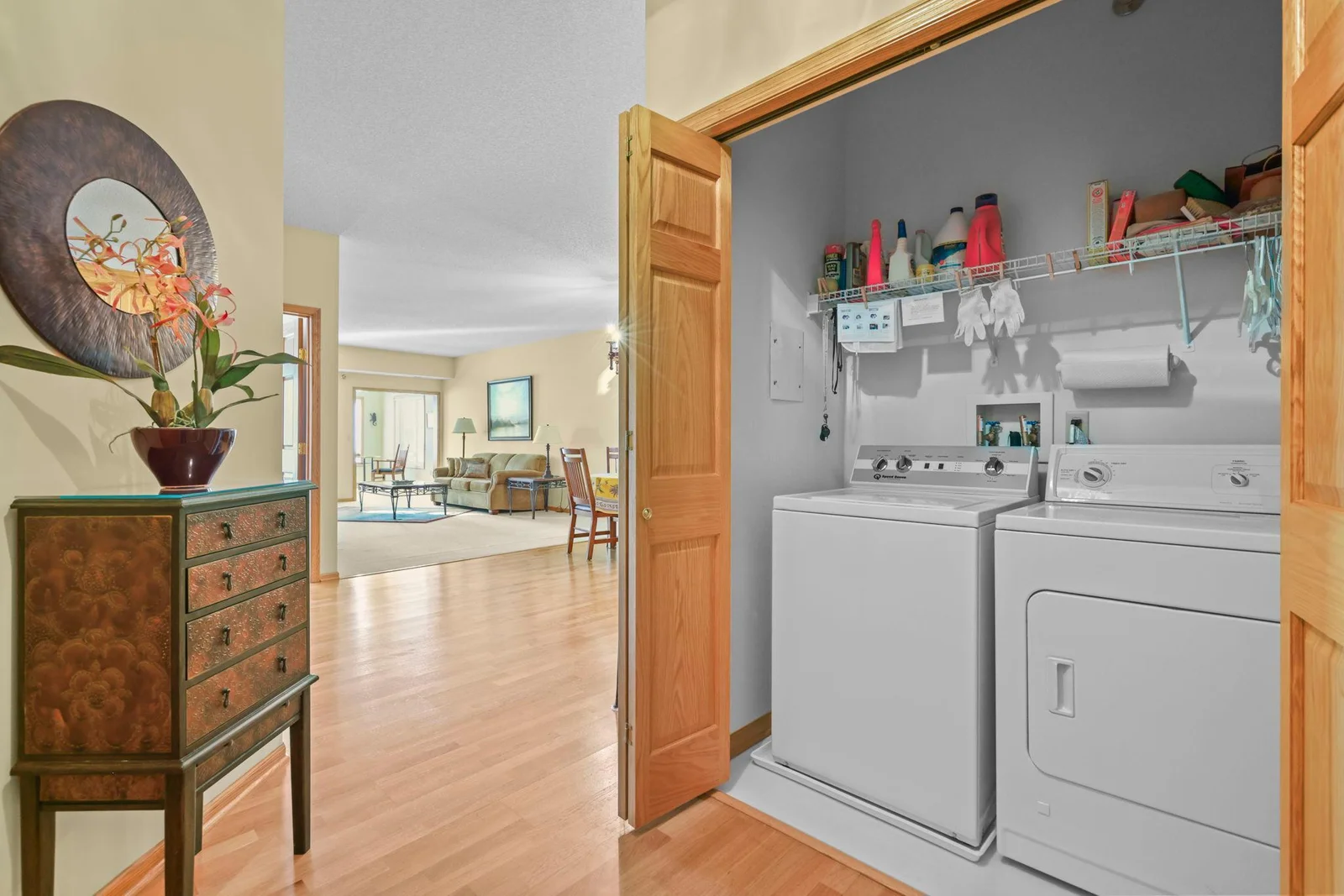 Laundry with storage