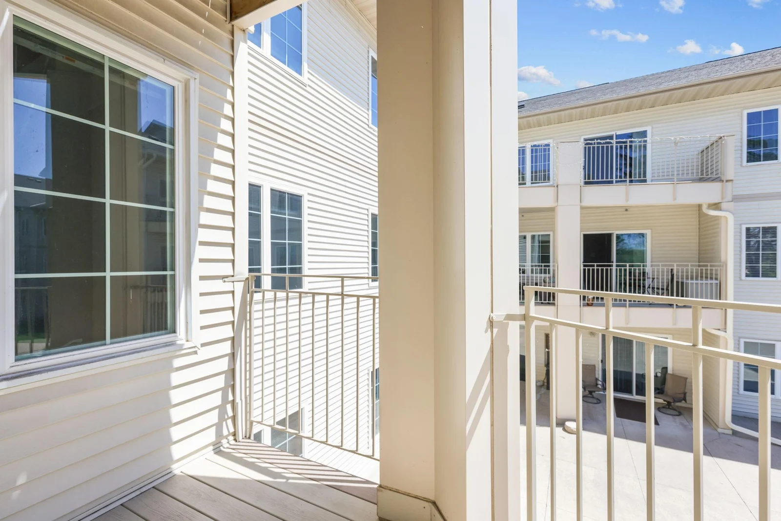 Deck - Maintenance Free