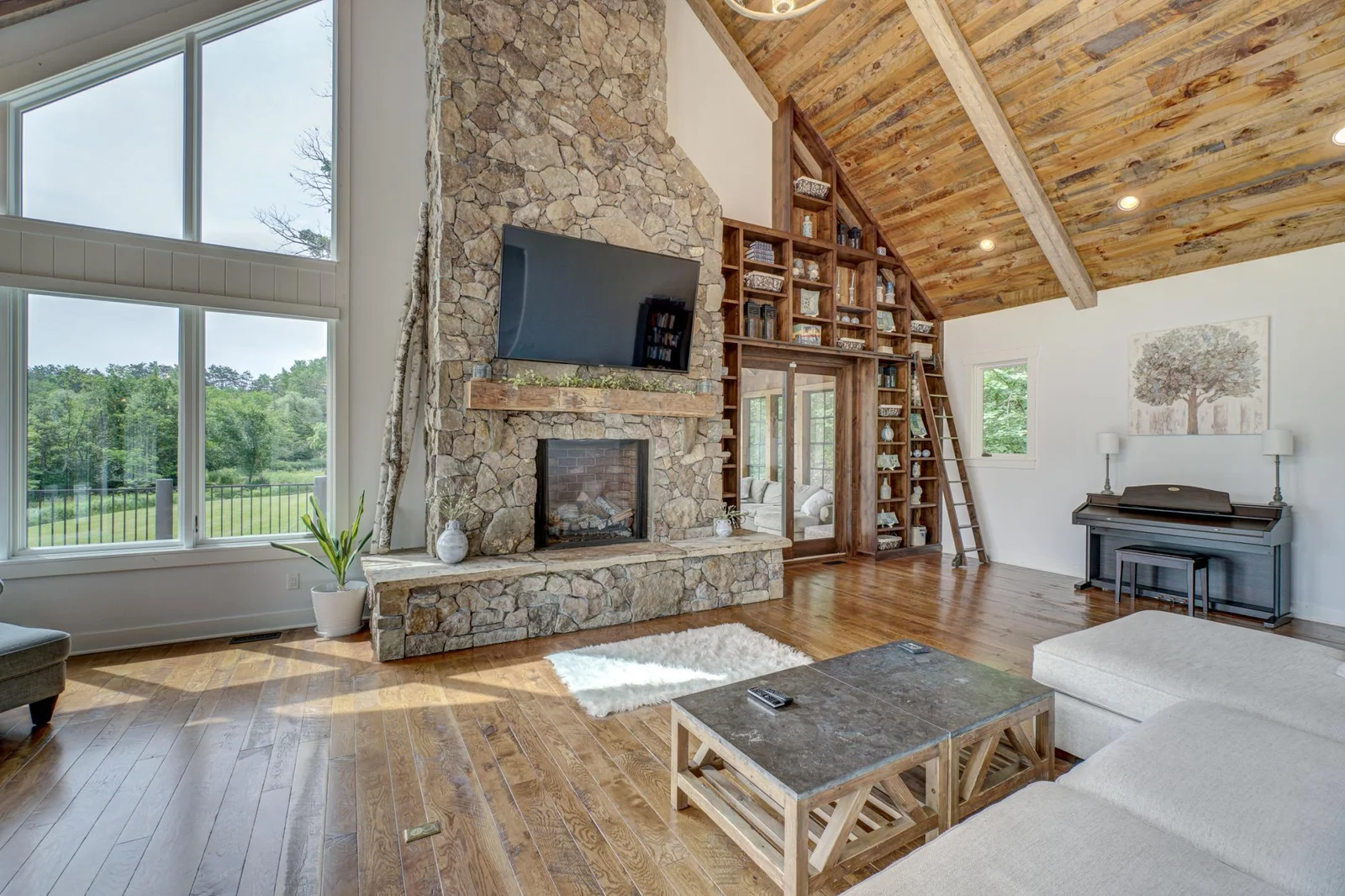 13645 Valley Creek Trail Sunshine-167.jpg