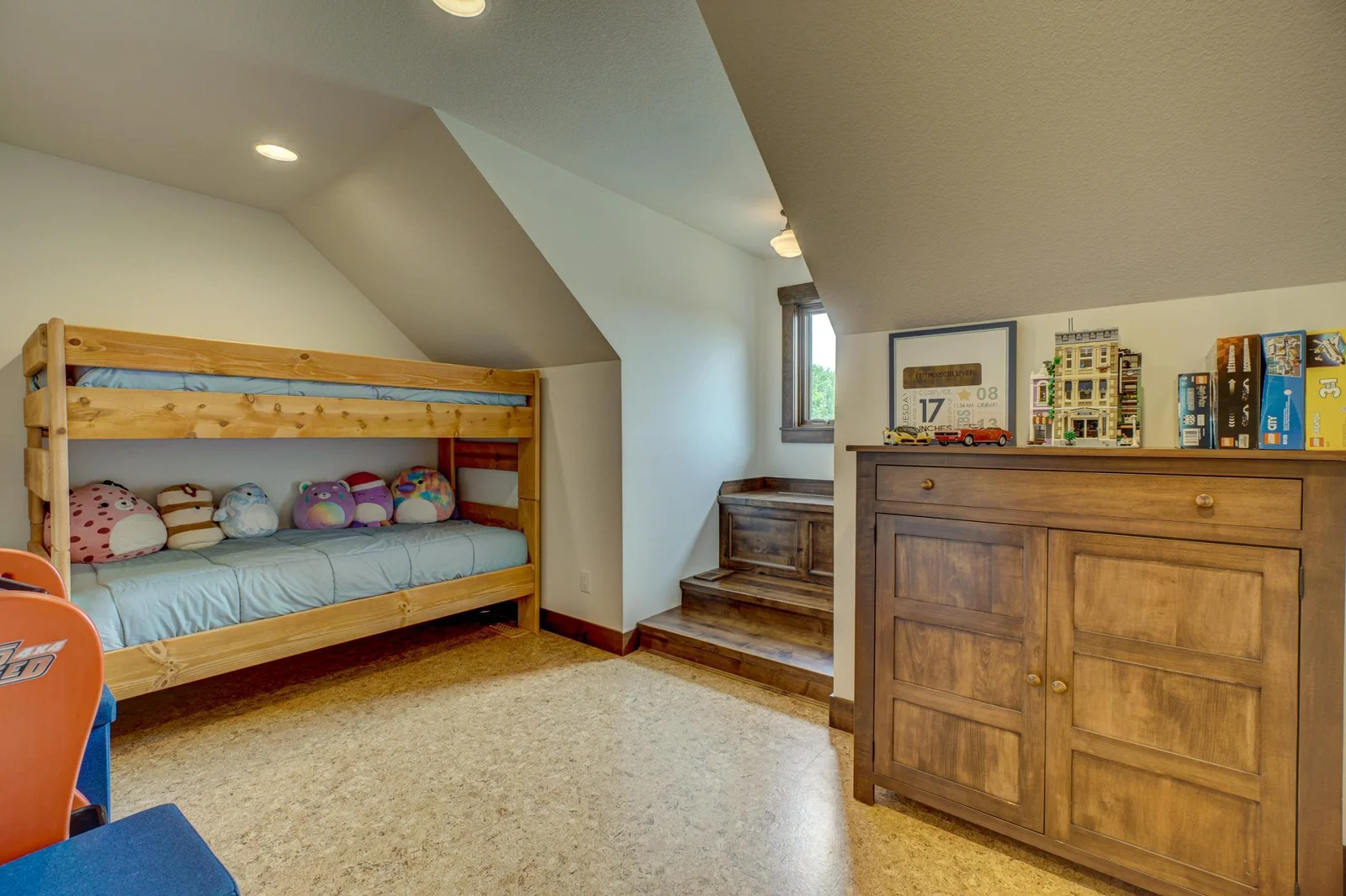 New Bedroom Photo.jpg