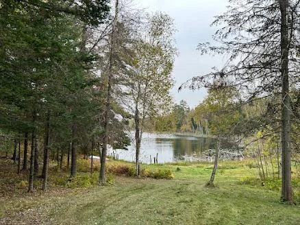 Thumbnail photo 9