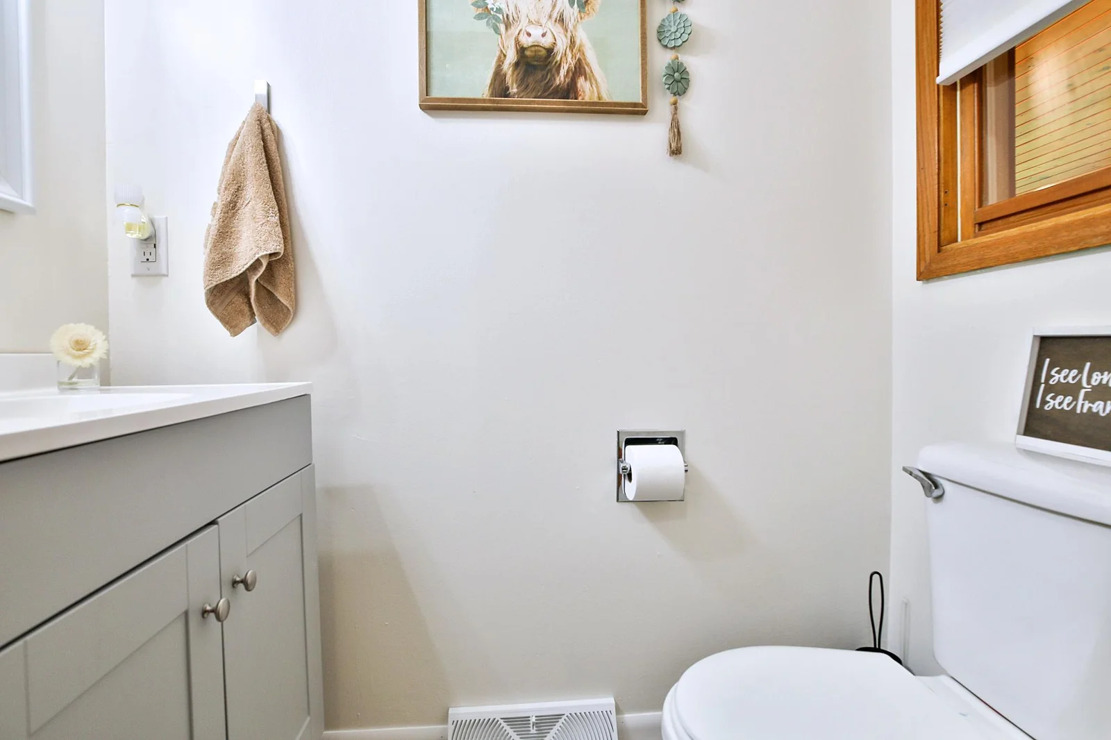 Powder room
