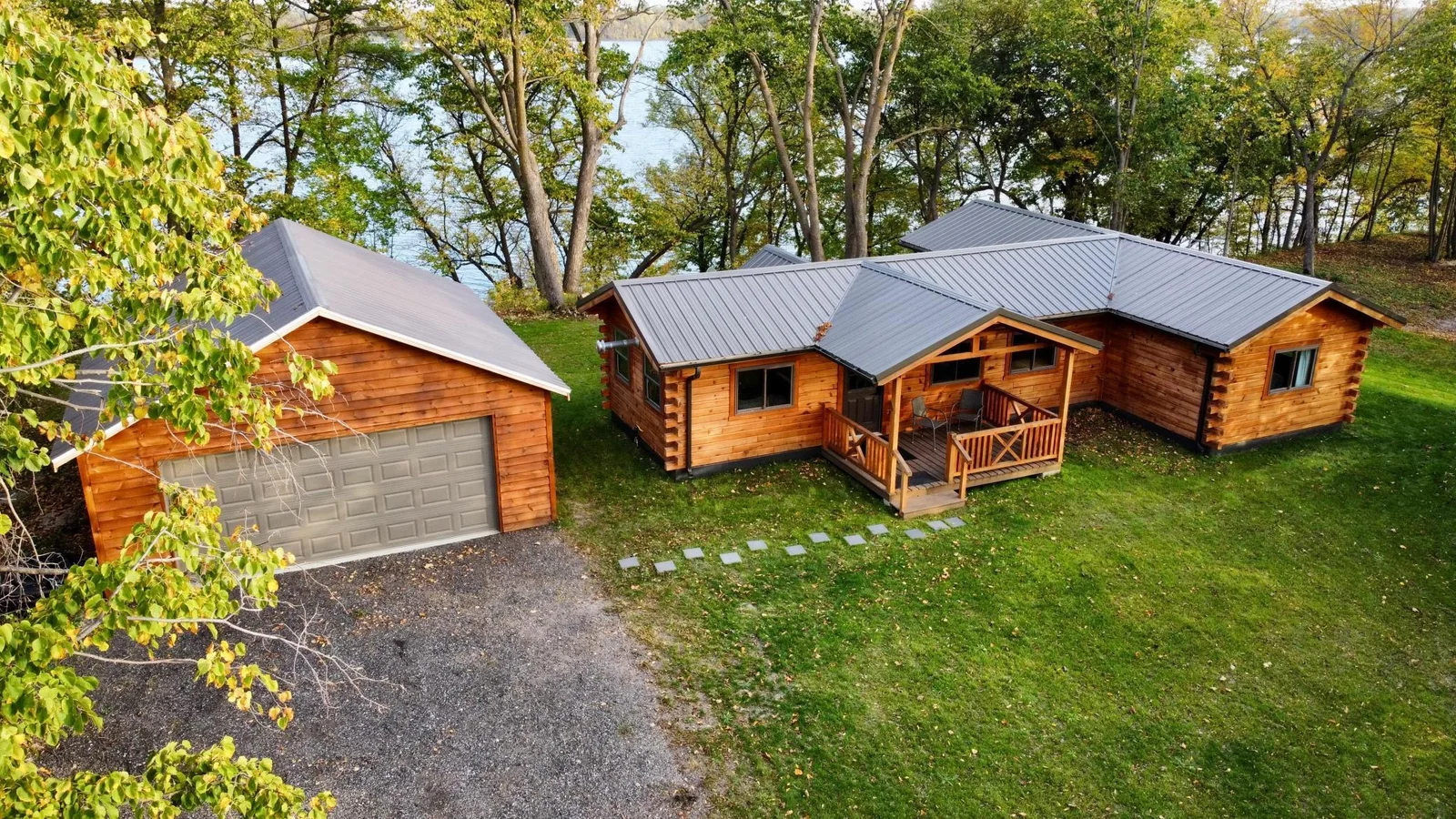 Front view of home.jpg