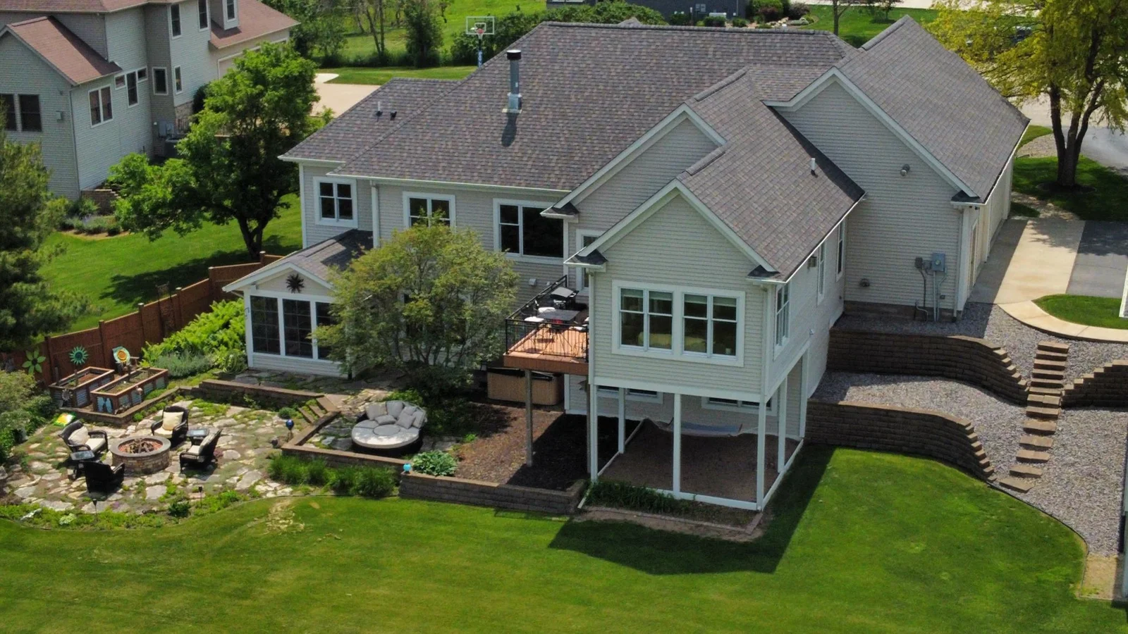 dji_fly_20250605_124726_386_1749145858891_photo_optimized.JPG