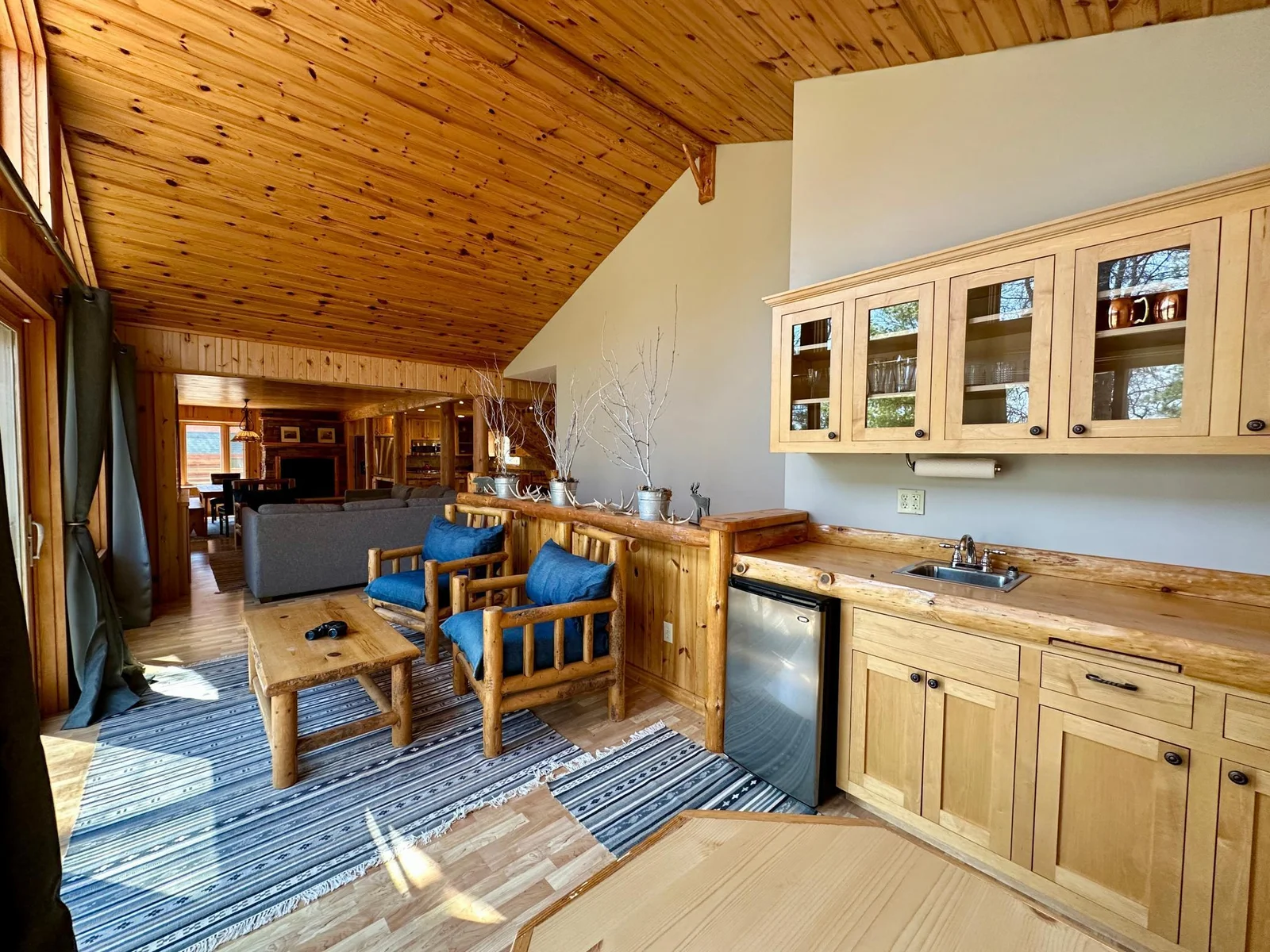 Wet Bar 3