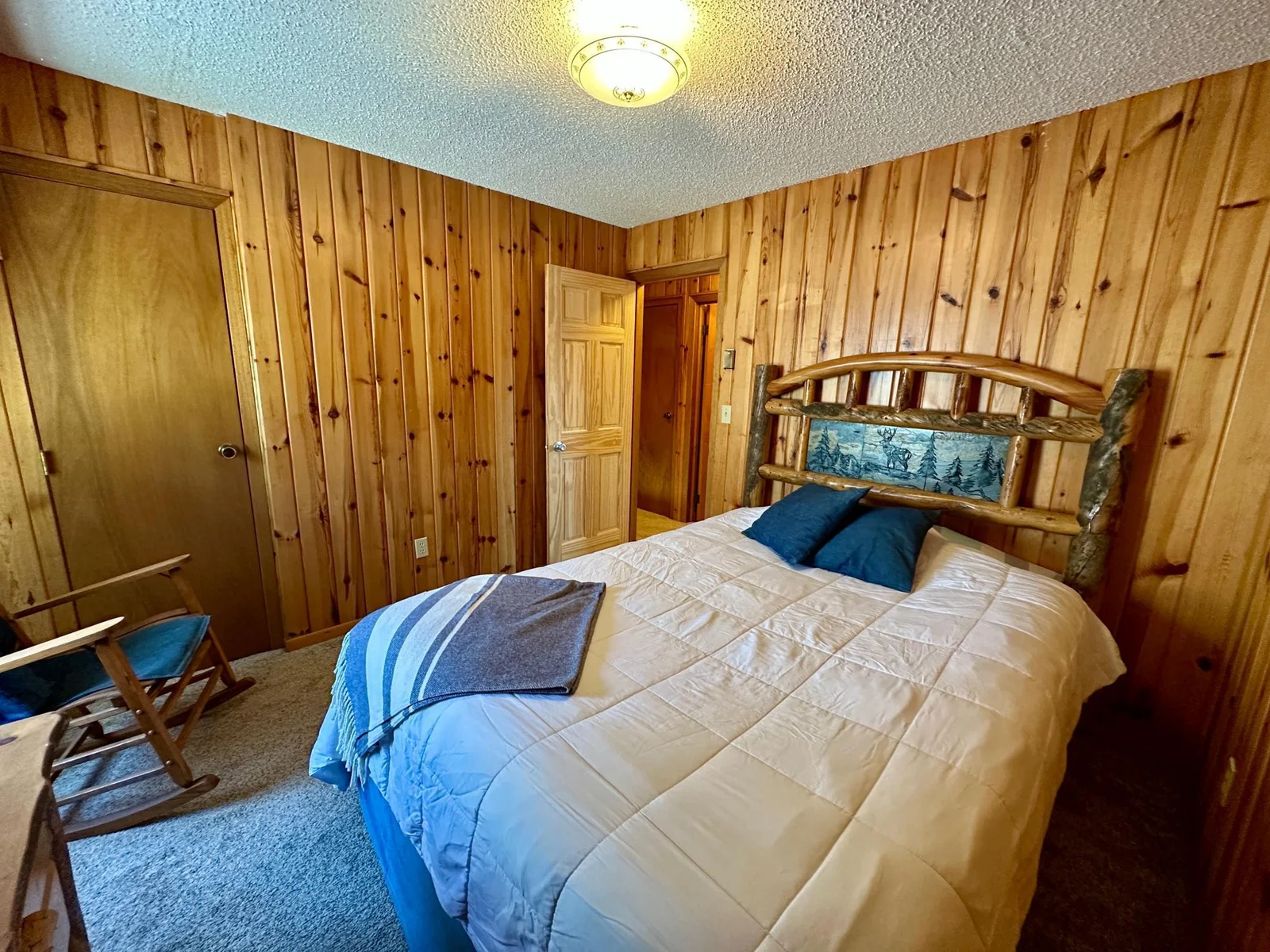 Upper Level Bedroom 1