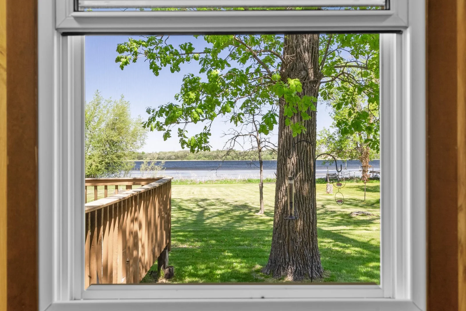 Thumbnail photo 28