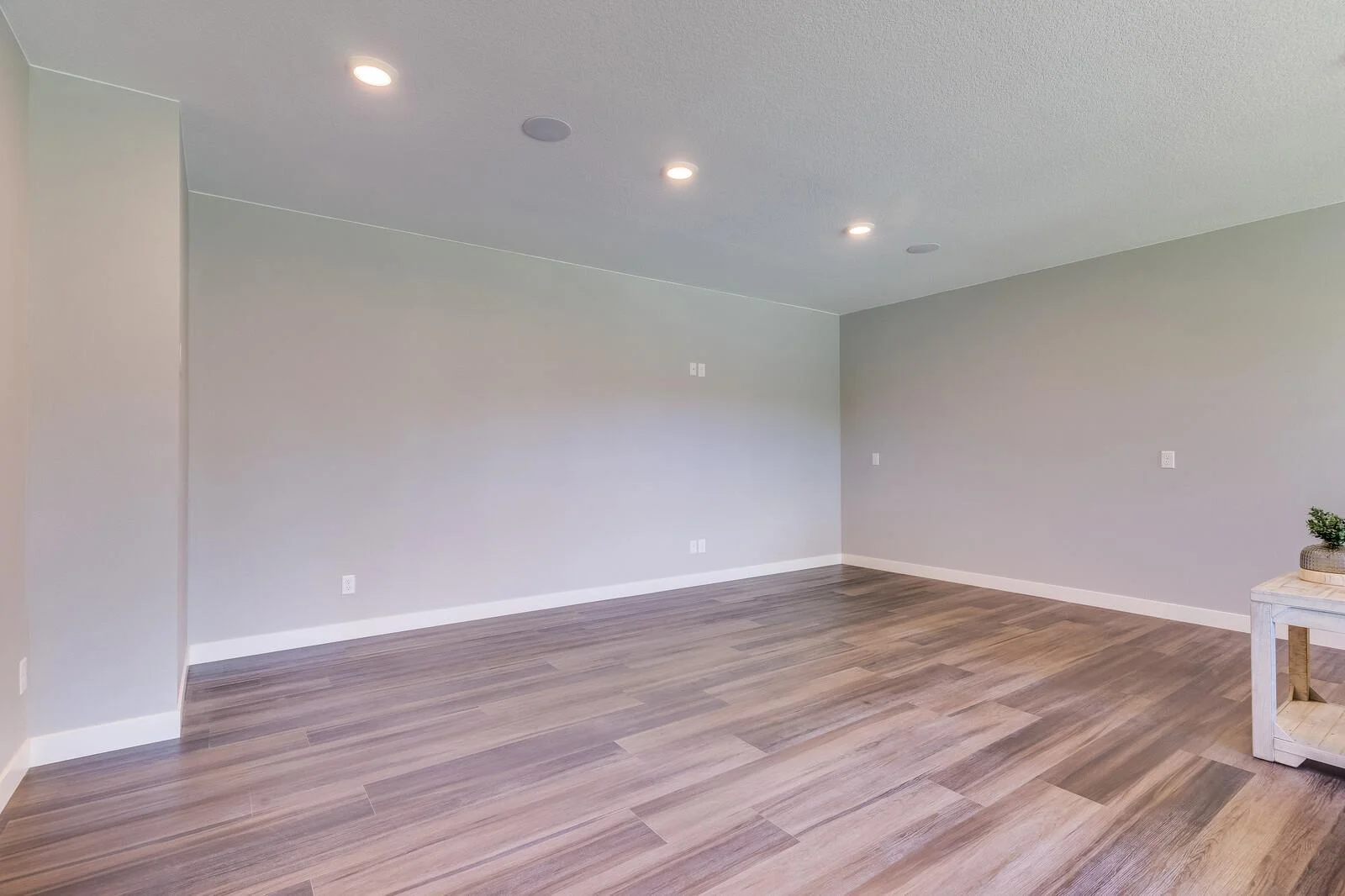 82_updated2568_28_1_4thSt_FamilyRm4_mls.jpg