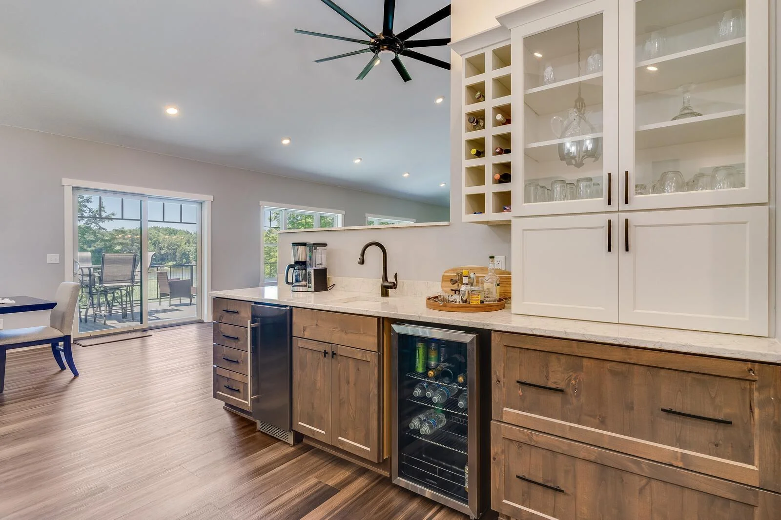 91_updated2568_28_1_4thSt_Kitchen7_mls.jpg