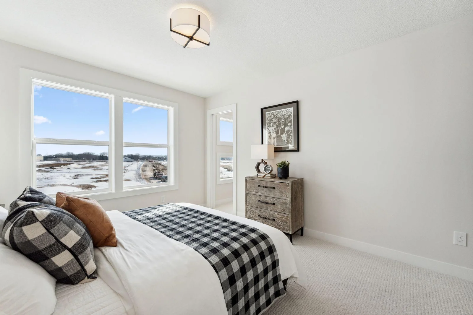 Bedroom with walk in closet