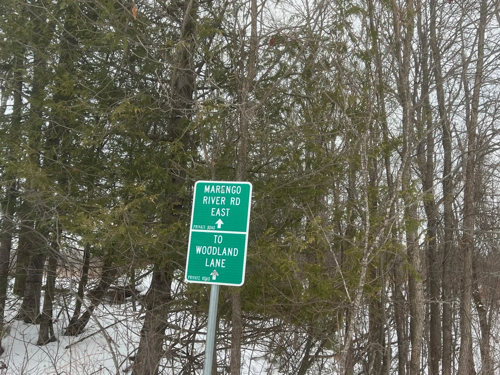 Road sign at enterance to Marengo River Road