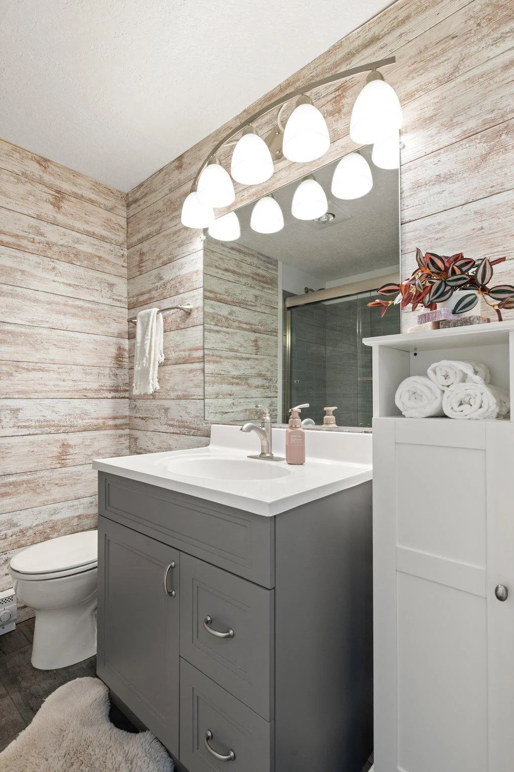 55-web-or-mls-1310A 186th St-24.jpg