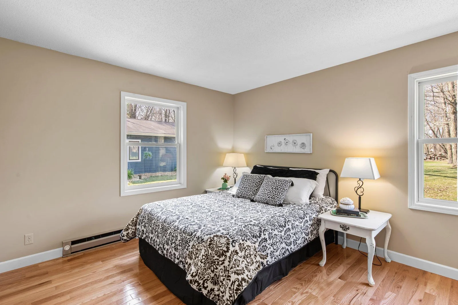 50-web-or-mls-1310A 186th St-7.jpg