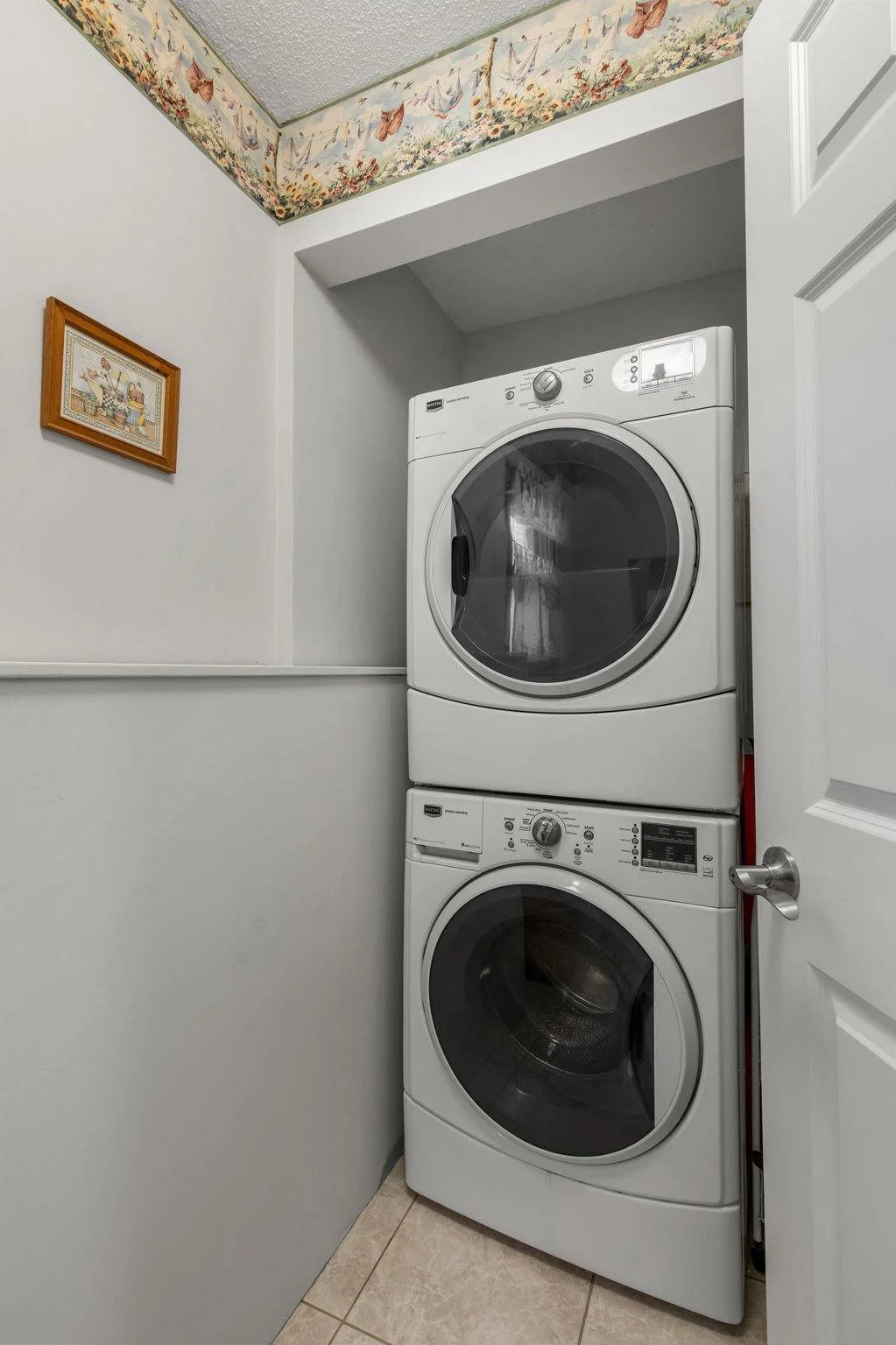 69-web-or-mls-1310A 186th St-200.jpg
