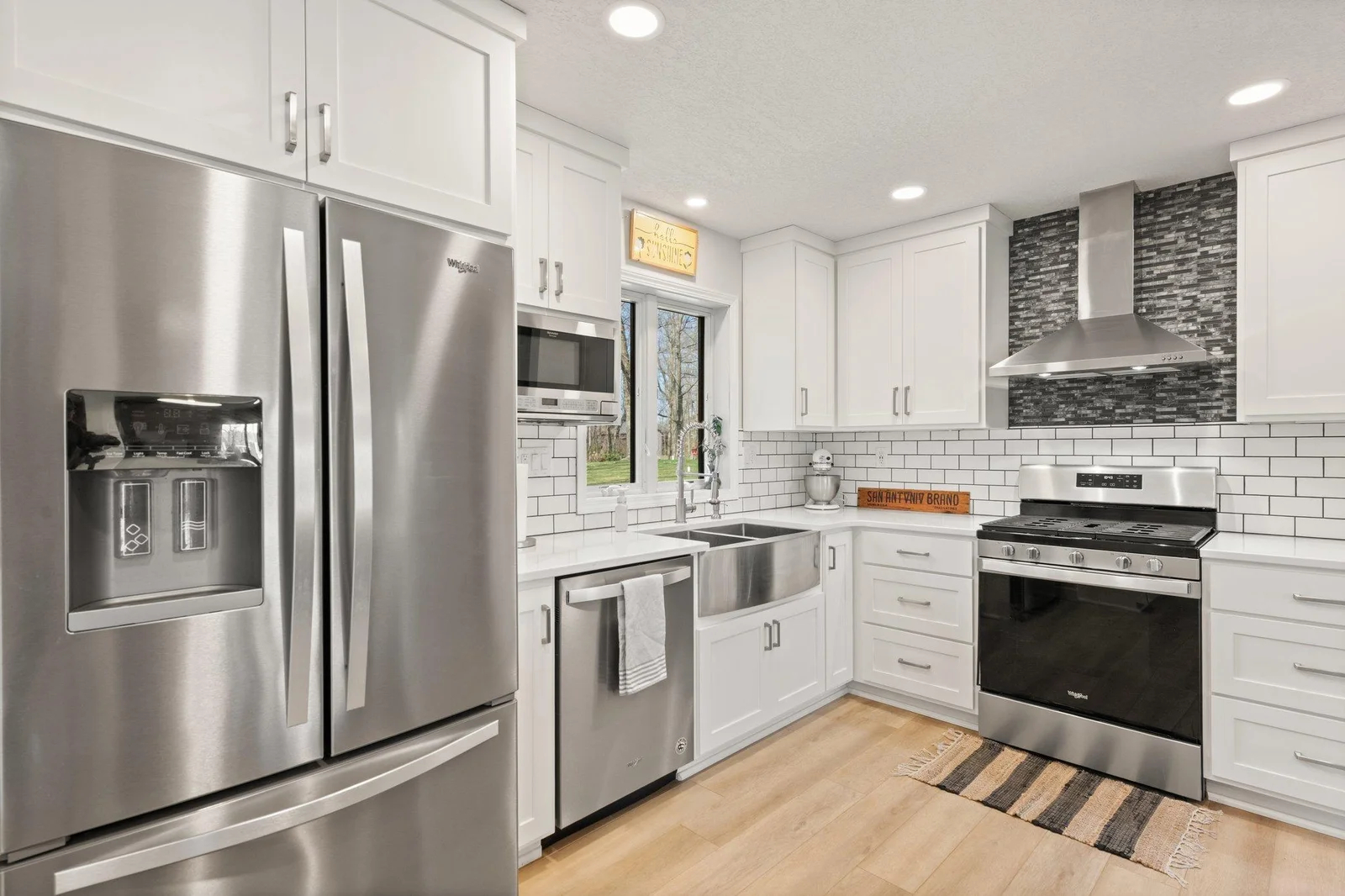 34-web-or-mls-1310A 186th St-122.jpg