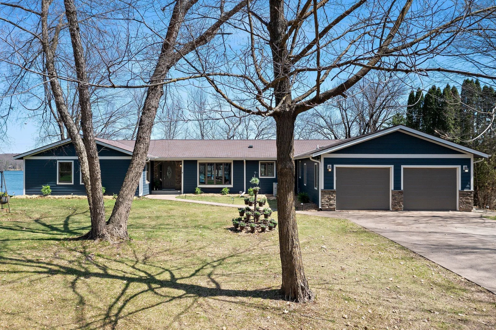 15-web-or-mls-1310A 186th St-199.jpg