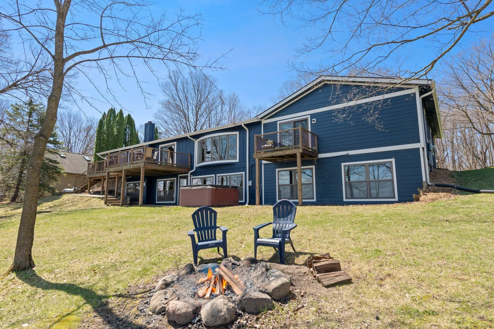 101-web-or-mls-1310A 186th St-374.jpg