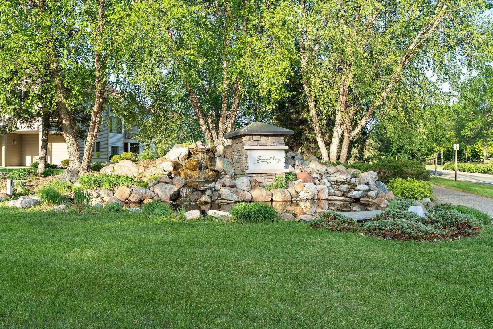 Sunset Bay Entrance Monument