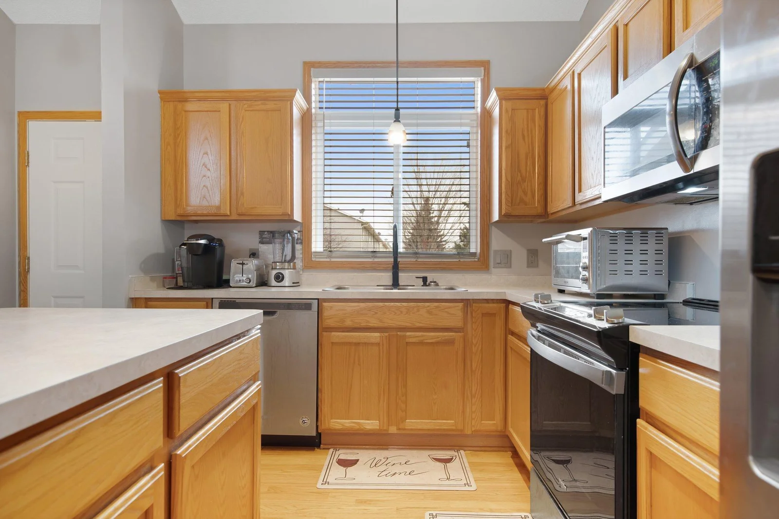 Kitchen 6.jpg