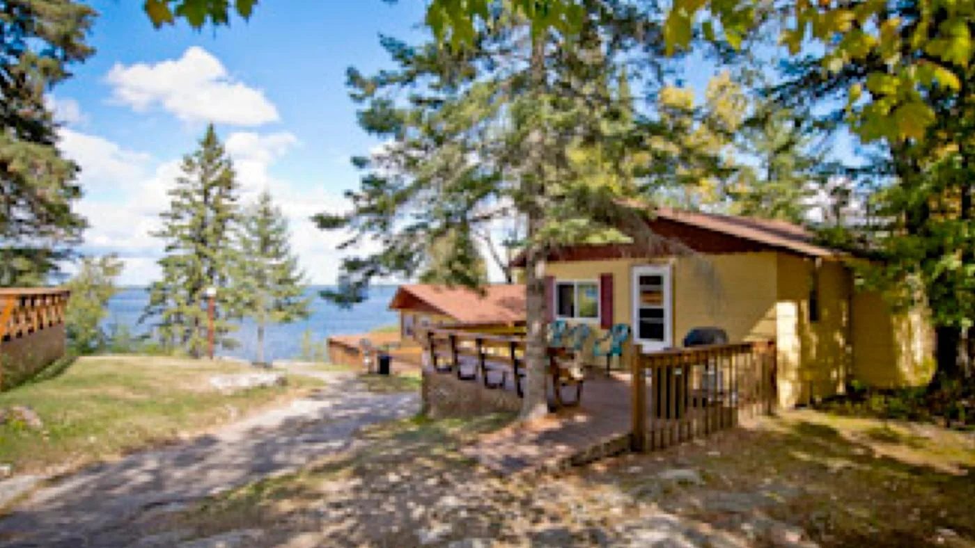 03_Cabin86.jpg