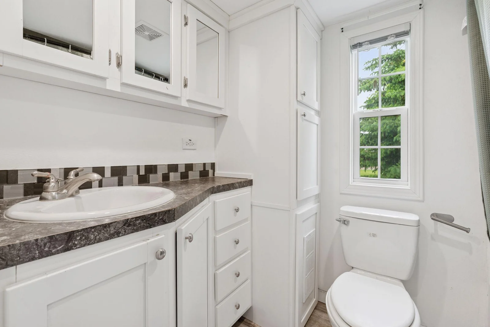 Full Bathroom in Guest Home