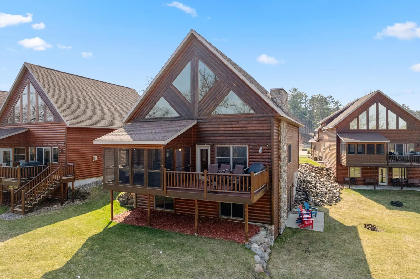 Photo 1 of 5586 White Pine