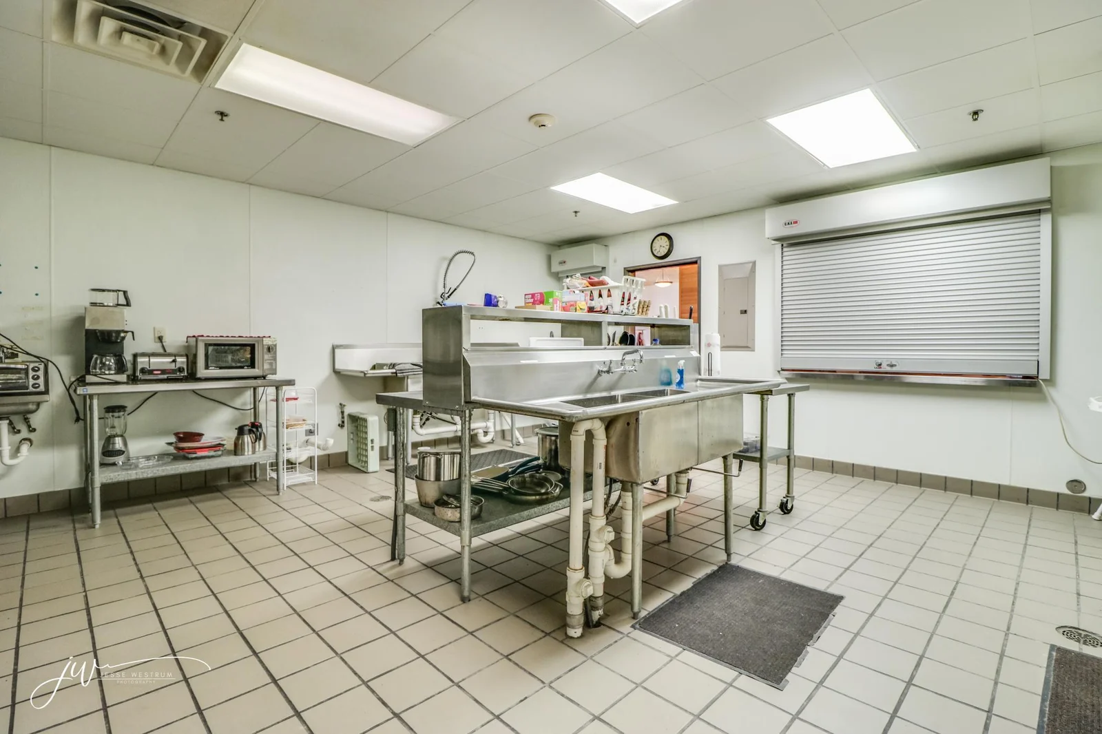 Kitchen 3.jpg