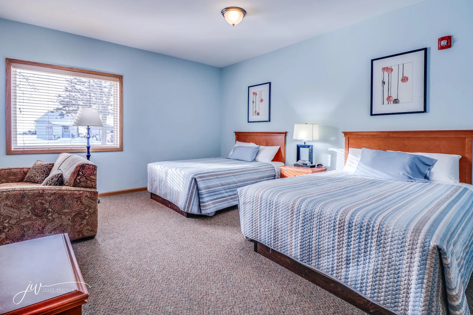 Room 2_.jpg