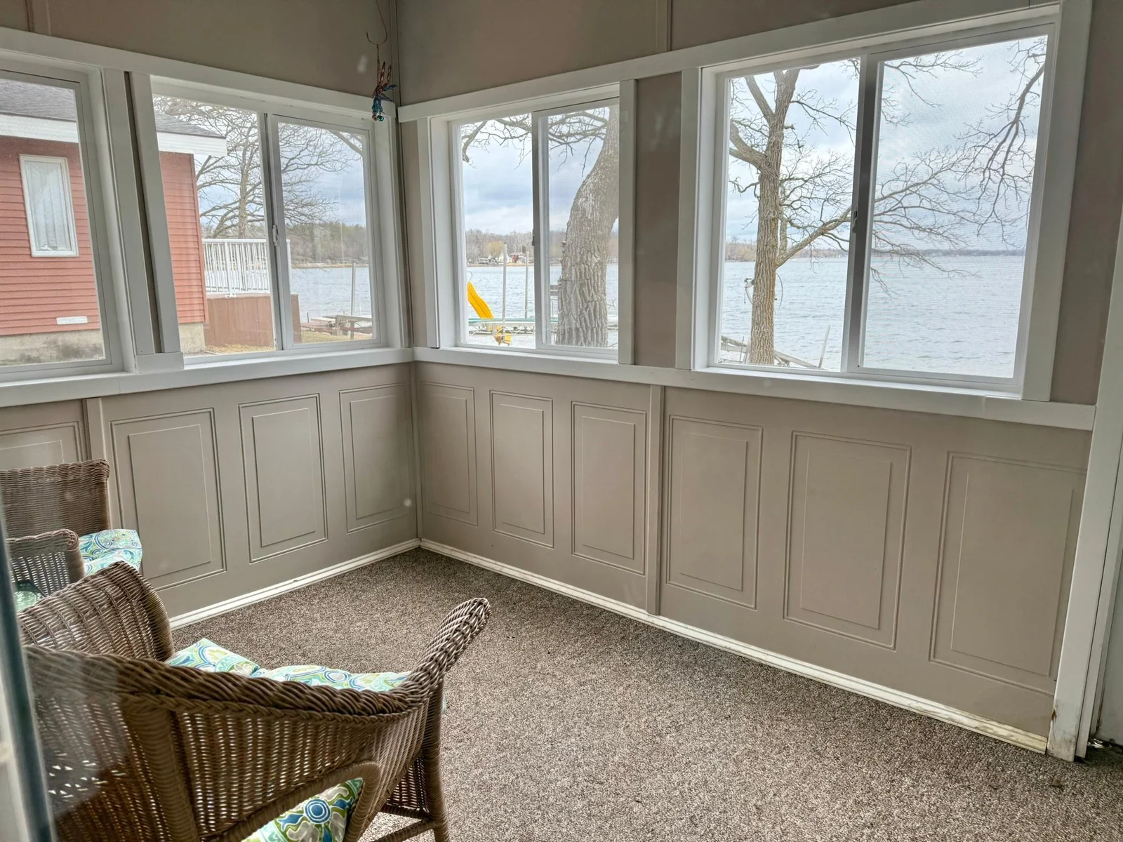 Enclosed 3 Season Porch
