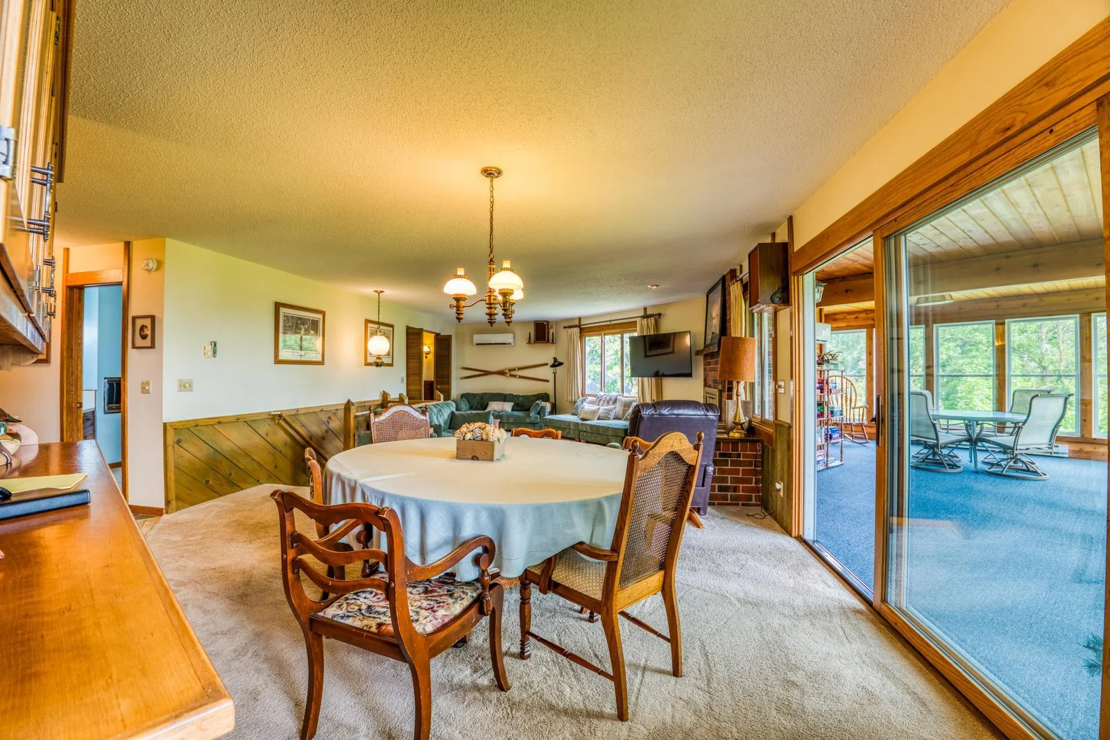 Dining room