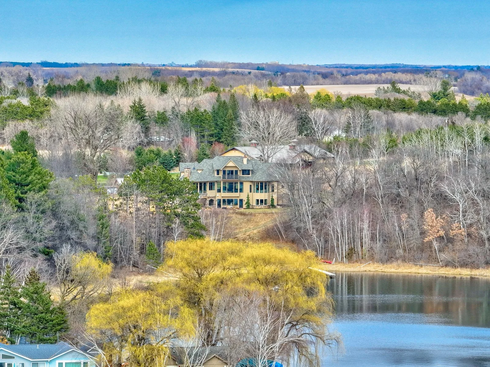 Enjoy all four seasons like you have never seen before.