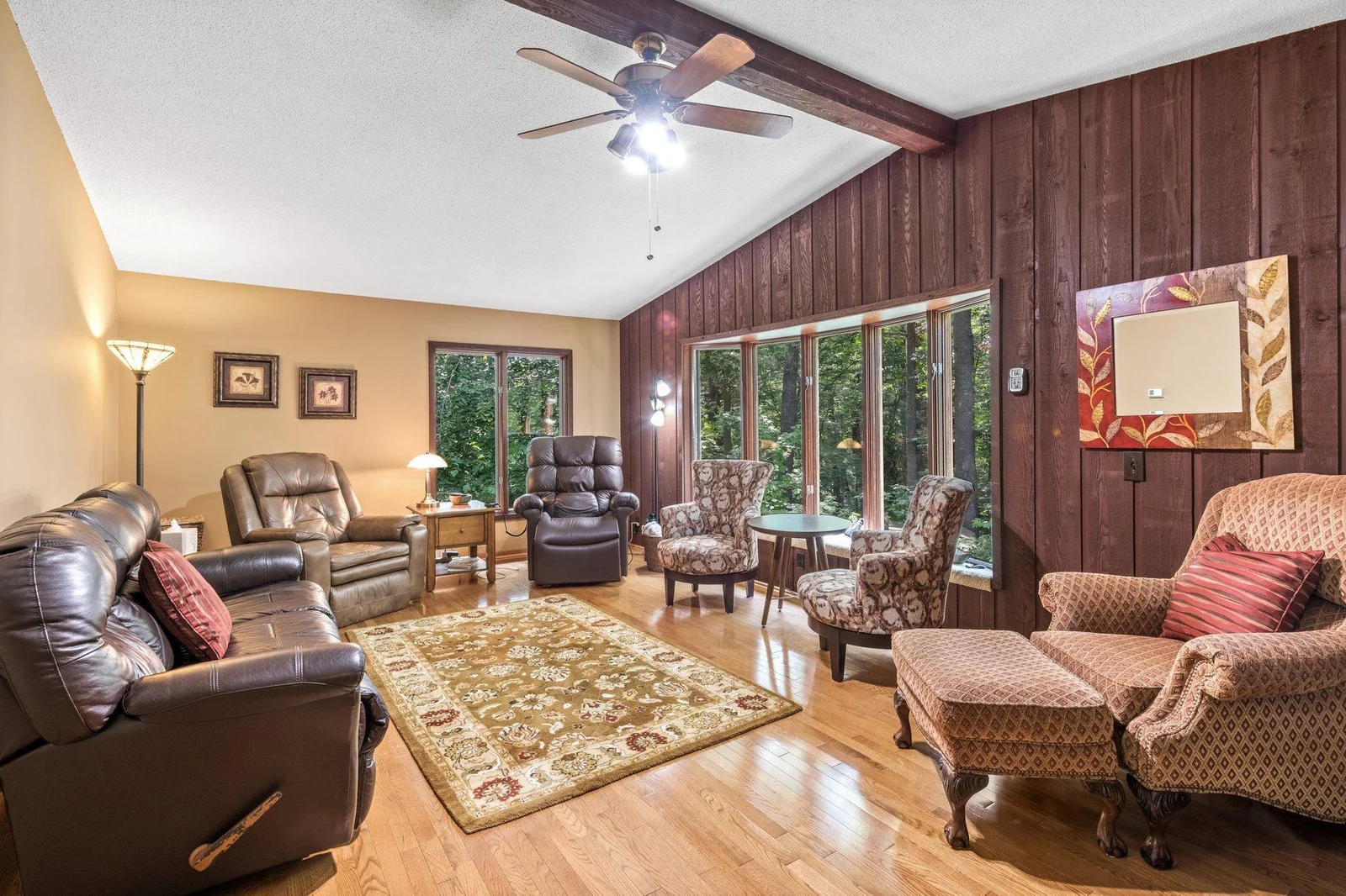 Lots of natural light through the large east and south facing windows
