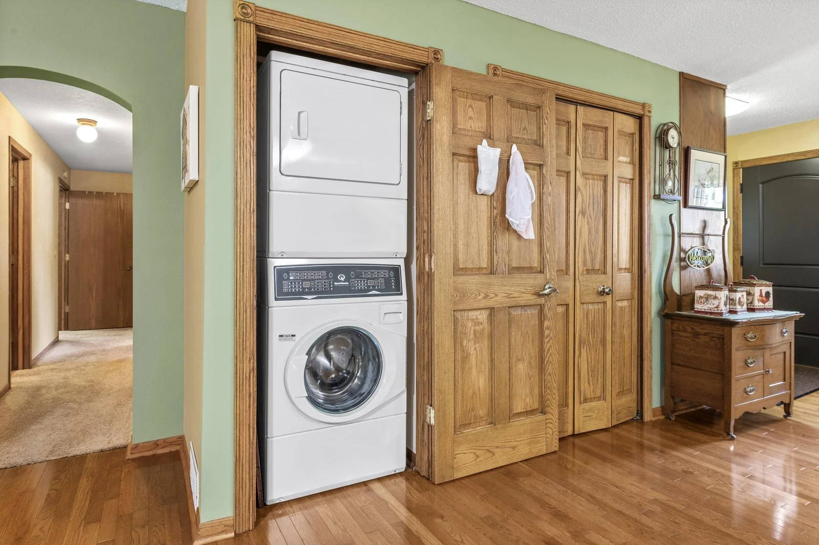 Main level SpeedQueen laundry ($4k 2020)