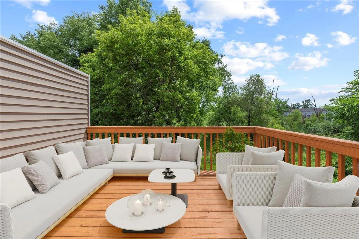 Just off the dining room is the deck you've always dreamed of? Check!