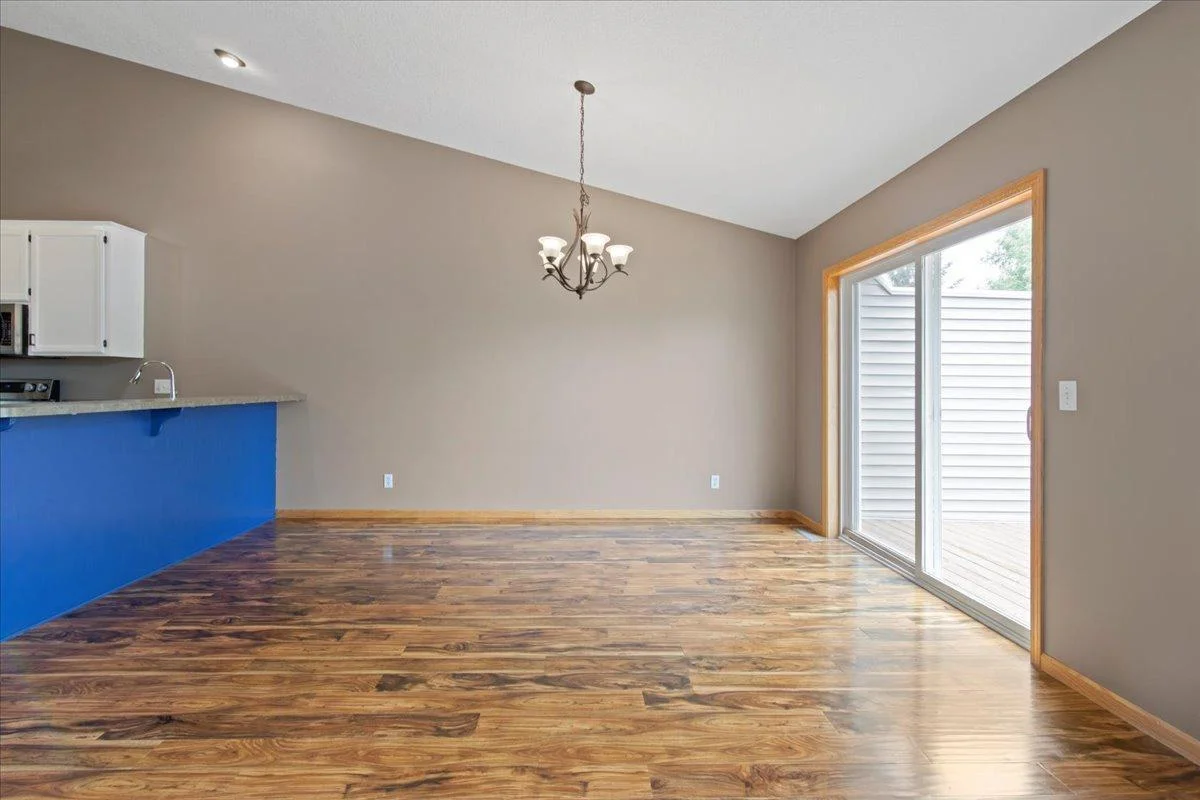 Imagine sharing time with your crew in this spacious dining area!