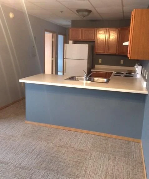 #212 Kitchen.JPG
