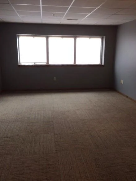 #212 Living Room.JPG